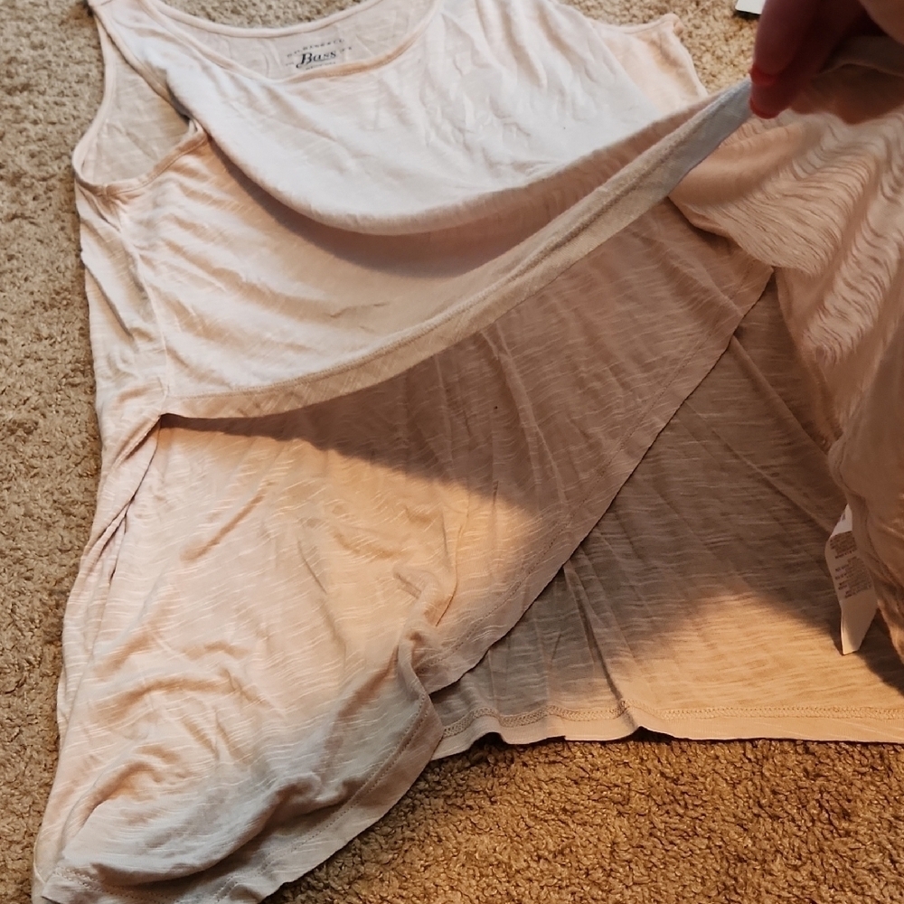 G.H. Bass & Co. Cream Asymmetrical Tank Top - Picture 3 of 5